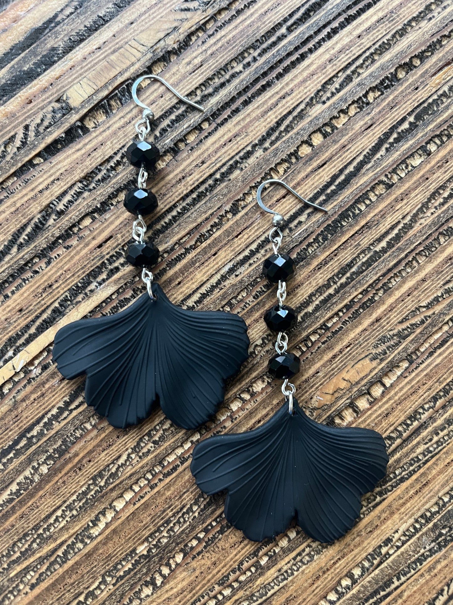 Black Ginkgo Petal Drop Earrings