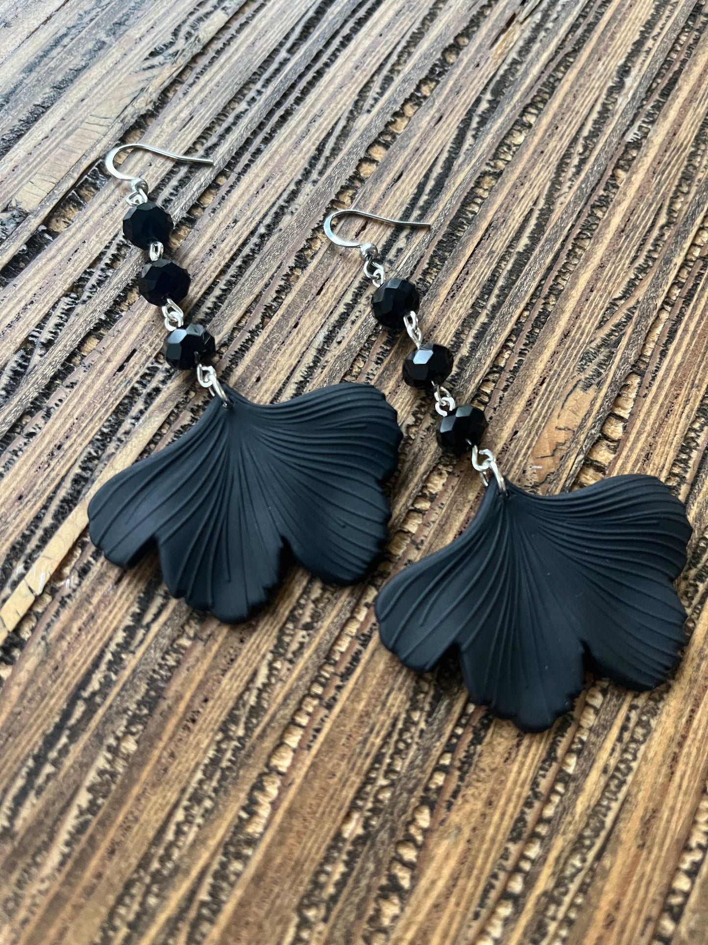 Black Ginkgo Petal Drop Earrings